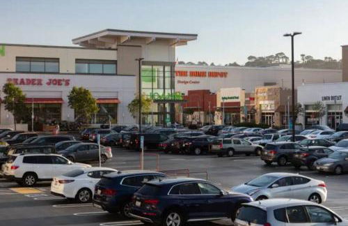 Lovely Relaxing Private Studio Near Westlake - Photo 13