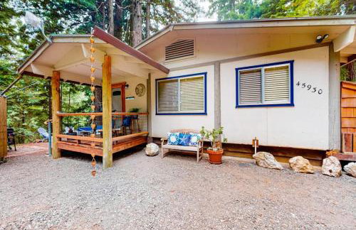 Coastal Cabin - Photo 3