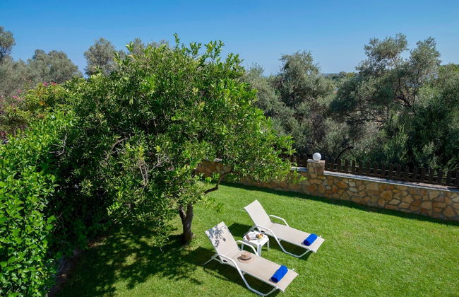 Kiriana Villa by LeaderStay - Photo 34