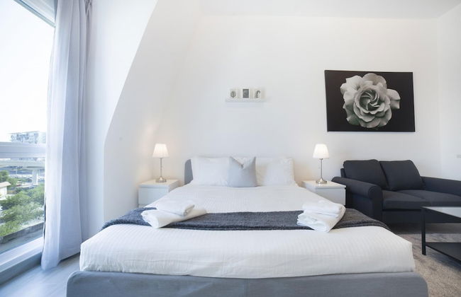 Luxe Studio Near Discovery Gardens Metro Station - Foto 13