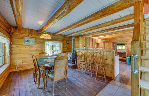 Historic Century-Old Cabin in Downtown Hope - Photo 6