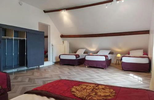 Maison spacieuse avec piscine à La Bazoche-Gouet - Foto 16