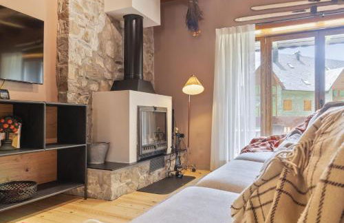 Luderna - Casa con terraza Somont - Foto 1