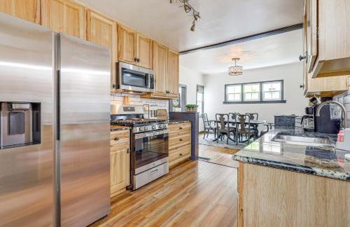 Walk to Dtwn Home with Vintage Charm in Cañon City! - Foto 11