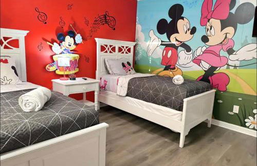 Family Home 20 min Disney 4BR Heated Pool BBQ - Foto 66