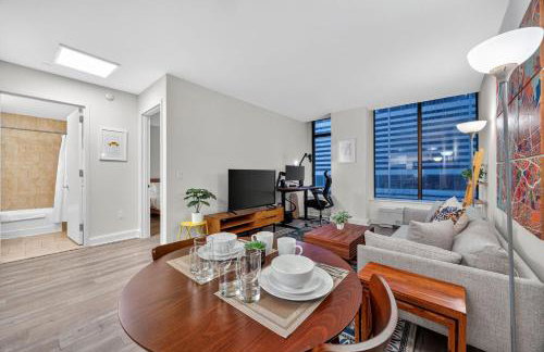 FiDi 1 BR w Work Setup by Anyplace - 11729 - Foto 7