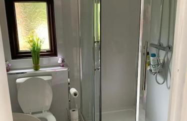 7F Cwtch Cymru Lodge, Caer Beris Holiday Park - apologies commercial vehicles not allowed on site - Foto 24