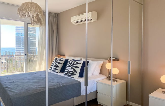 Phaedrus Living: Erato Luxury Penthouse - Photo 8