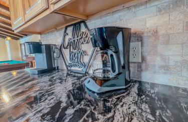 The Lodge at Hocking Hills - 2 Hot Tubs - 6 acres - Lake access - Photo 40