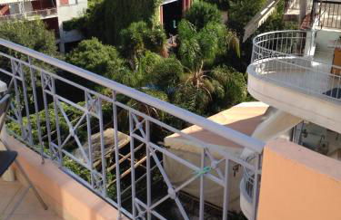 Demi DS, B2 - Photo 7