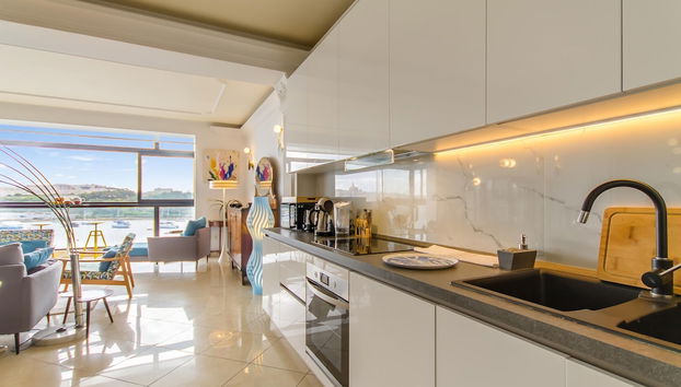 Magnificent Sunny Seafront Apart Sliema - Foto 4, Habitación