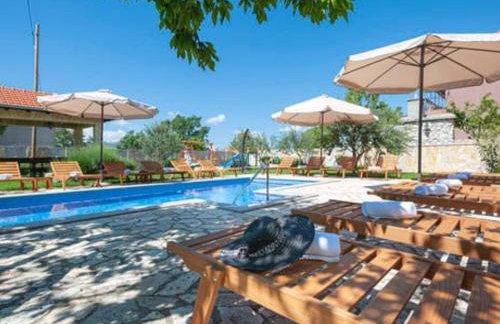 Villa Popovi a Dvori - Six Bedroom Villa with Pool - Foto 53