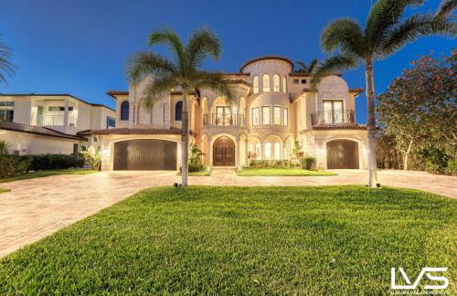 Villa Rhodes Palatial Waterfront Beach Estate - Photo 17