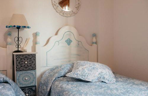 chalet, villa rodeada de naturaleza piscina a doce klm de Valencia y 7 del aeropuerto - Photo 53