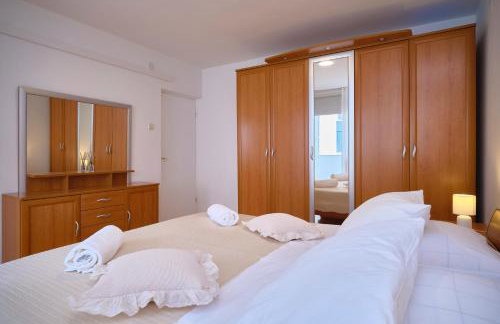 Sunny Apartment - Photo 16