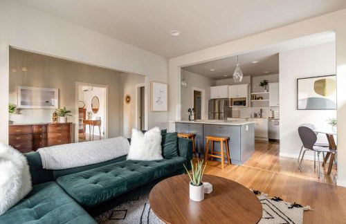 Stay Portland - Well-Preserved Quintessential 1922 Craftsman - Photo 2