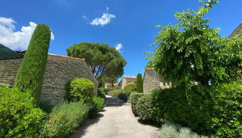 Bastidon à Gordes avec piscine - Photo 3