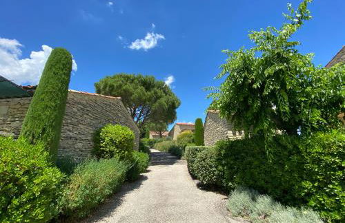 Bastidon à Gordes avec piscine - Photo 3