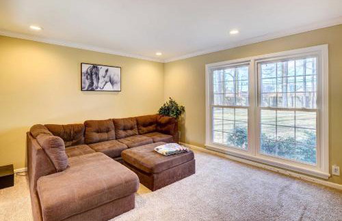 Louisville Area Home Deck, Fire Pit, Creek! - Foto 12