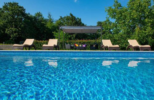 Villa Agnese, a charming pool villa surrounded by nature - Foto 36