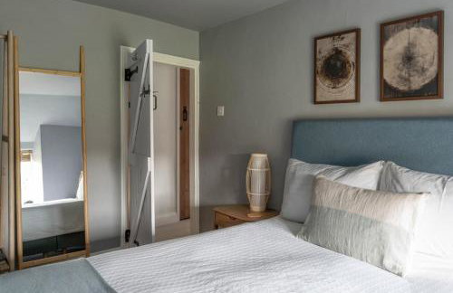 Charlotte's Cottage, a Charming Cotswolds Getaway - Photo 21