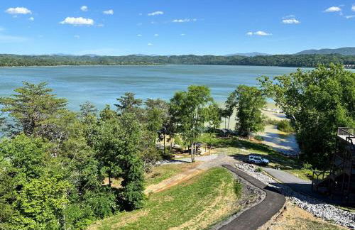 Exclusive Lakefront Retreat on Douglas Lake - Photo 51