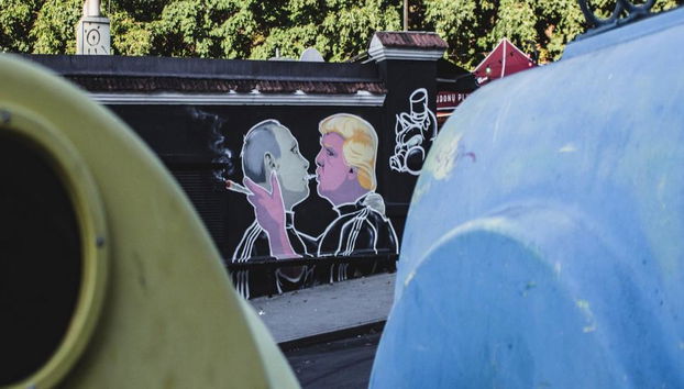 Vilnius: Meet the Alternative Side of the City - Private Tour - Photo 5