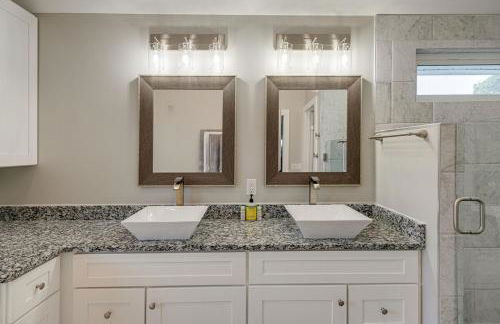 Large East Nashville Home with Game Room sleeps 12 - Foto 25