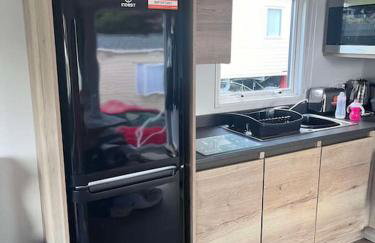 Shamrocks Cove Caravan - Award-Winning Coastal Retreat - Foto 15