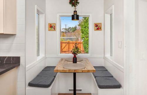 Alki Beach Bungalow • Walk to Beach & Dining - Foto 15