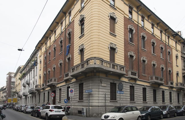 Contemporary 2 Bedroom Flat near University - Photo 1