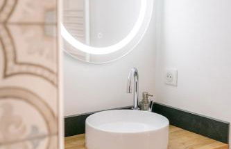 Confort et modernité au cœur de l'Aubrac - Photo 4