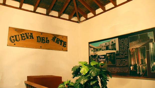 Accesso alla Cueva del Arte