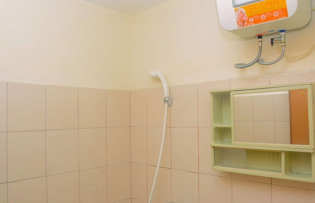 Cozy With Good Location Studio At Tifolia Apartment By Travelio - Foto 10