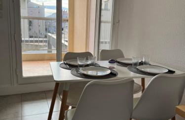 Appartement Passion Port Piscine Vue grande roue Cap d'Agde - Histoire de clés - Photo 5