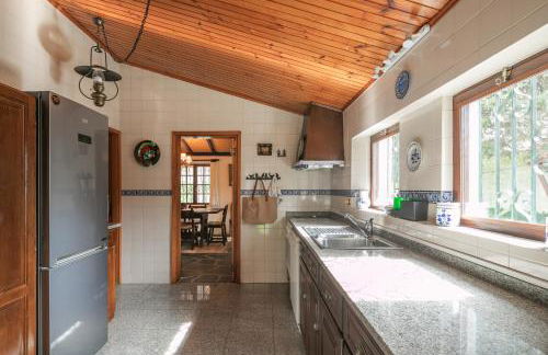 Torrinheira ~ Family Pool Villa and Woods - Foto 26