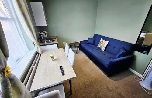 OceanNest-3 Bedroom Apartment free parking, EV 22kW - Foto 9