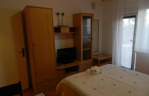 Levak Apartments - Apt.3 - Photo 16