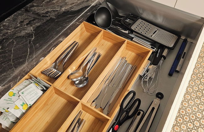 Basement Apartment Near City Centre - Foto 16