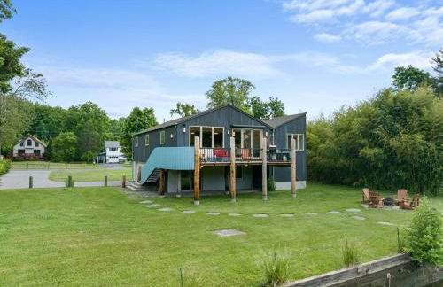 Modern Lakefront Retreat w King Bed - Foto 9