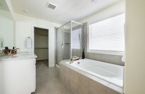 The Stylish Stay Is A Brand New Construction - Foto 22