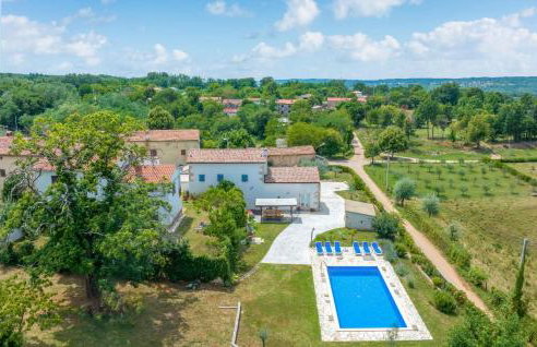 3 Bedroom Amazing Home In Ruzici - Foto 10