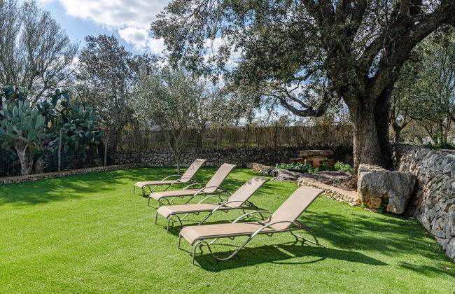 Nice Villa With Private Pool - Photo 32