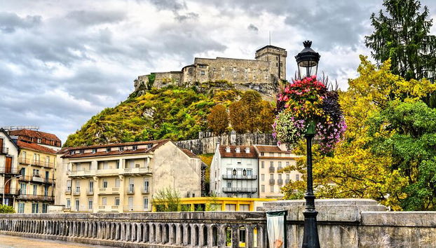 Best Intro to Lourdes in 2 hours with a Local - Photo 5