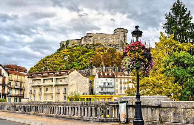 Best Intro to Lourdes in 2 hours with a Local - Photo 5