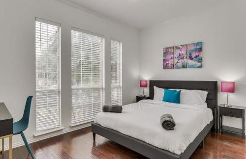 Spacious 6BR Pool Hot Tub & Game Room - Foto 34