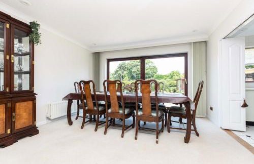 MOONGATE by BOURNECOAST - A Delightful Chalet Bungalow with a Garden and Parking - HB10672 - Foto 13