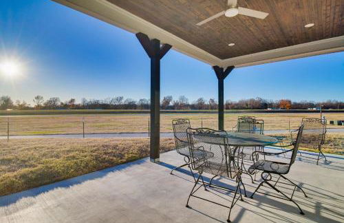 Lake and Sunset Views Spacious Monkey Island Home - Foto 21