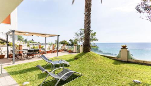 GuestHost - Penelope Seaview Apartment - Foto 5, Garden