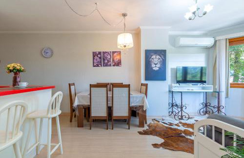 Lagos de Gramado, 2D na Av Borges de Medeiros - Foto 11